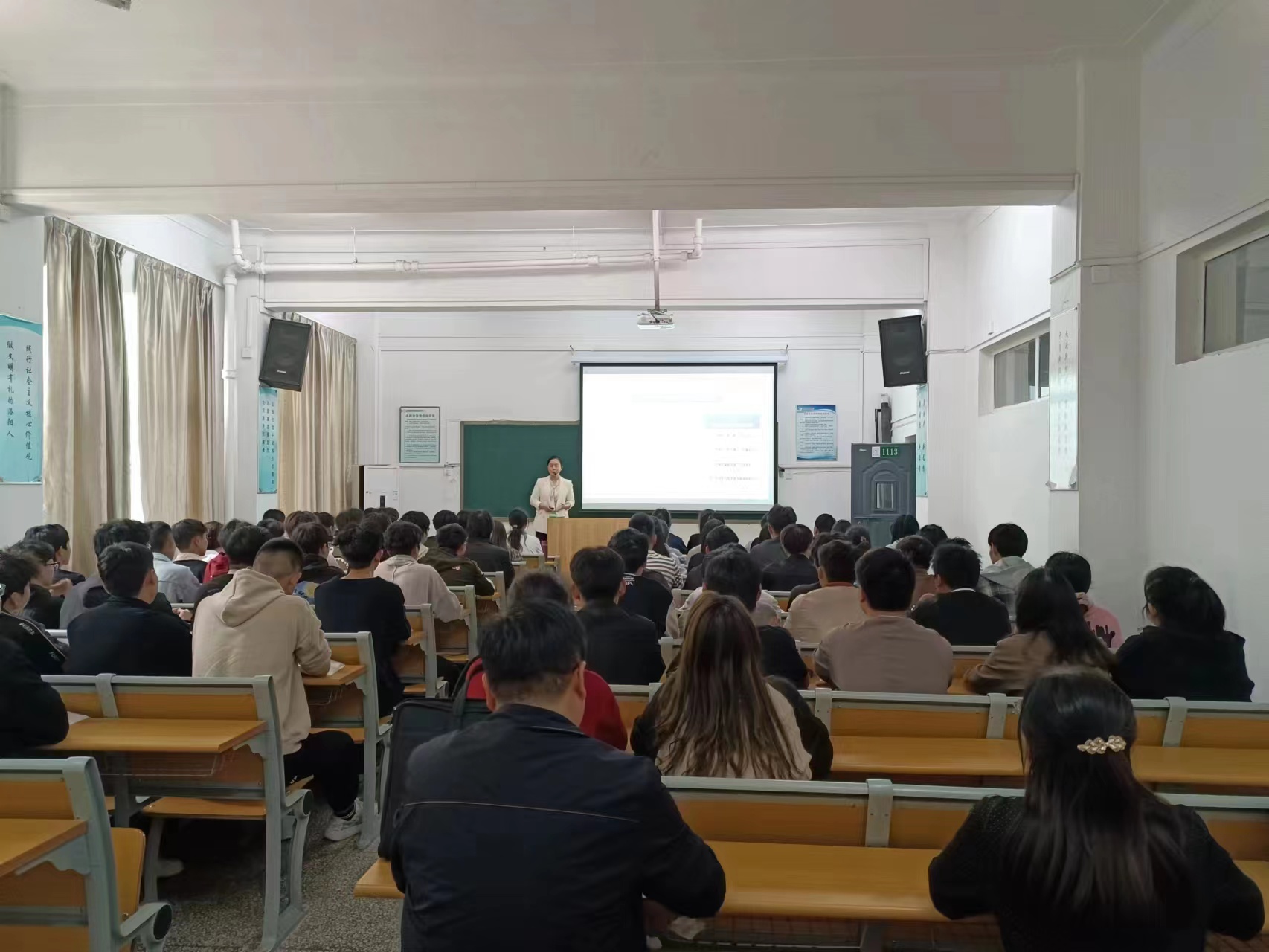 eade5a5df2864ba0a8e1848157b860a5.jpg eade5a5df2864ba0a8e1848157b860a5.jpg