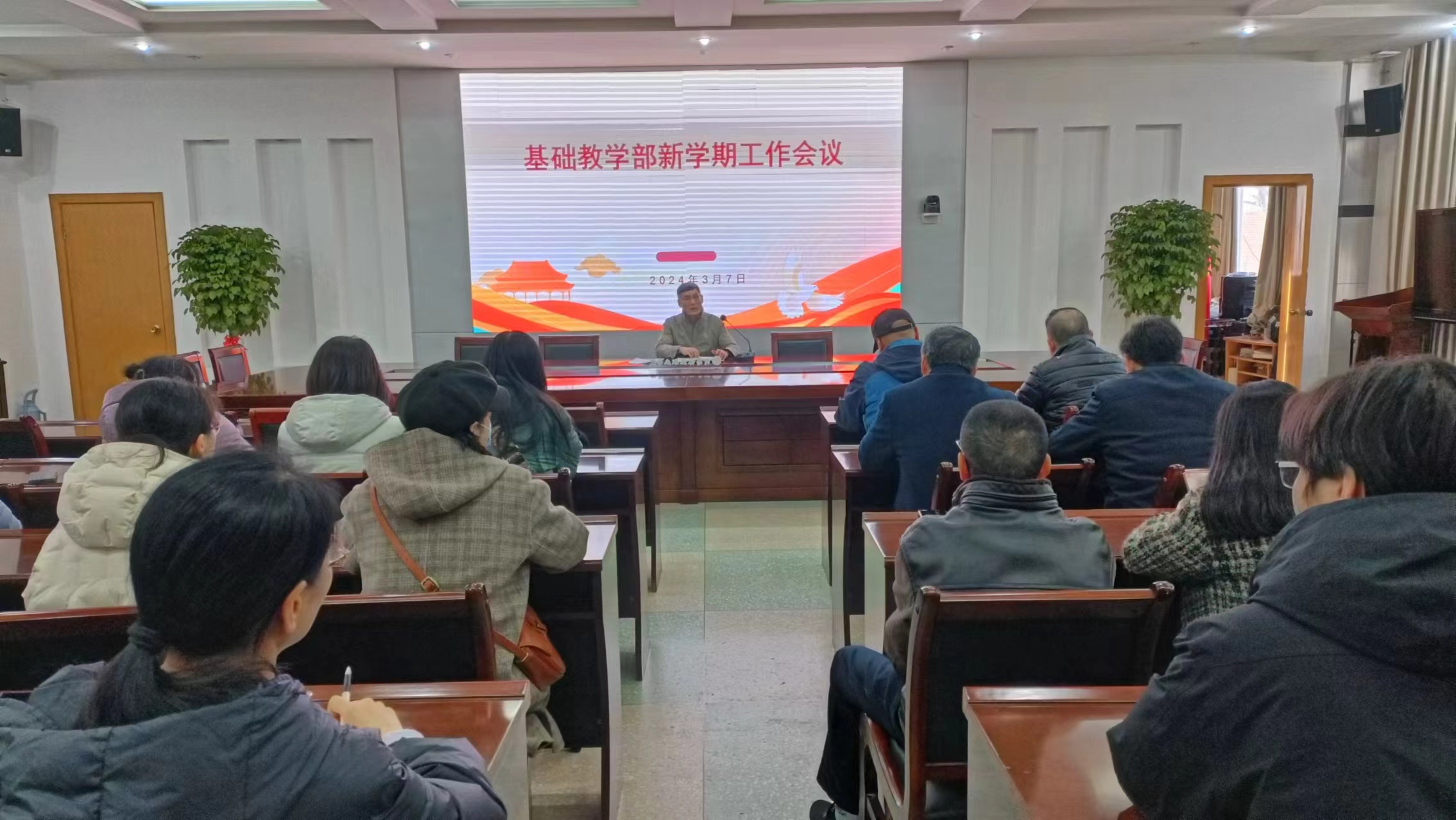 ae76d2ac21124780b51b97b60e5453e3.jpg ae76d2ac21124780b51b97b60e5453e3.jpg