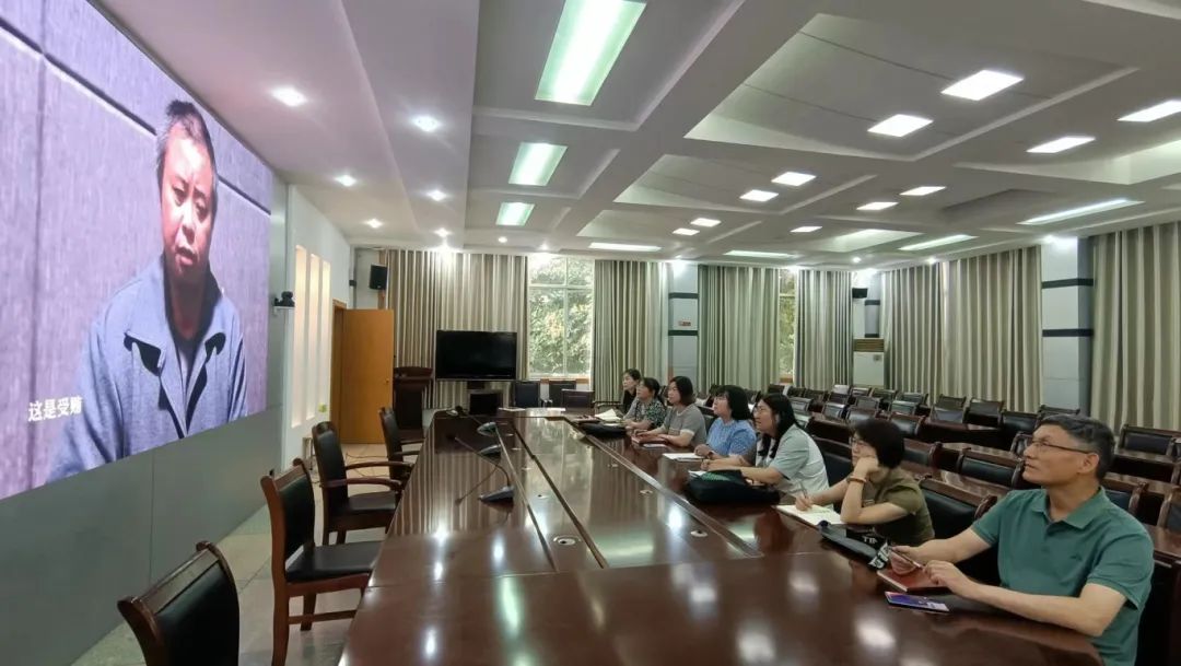 b3cb9fcb5bb14194bd20434067726505.jpg b3cb9fcb5bb14194bd20434067726505.jpg