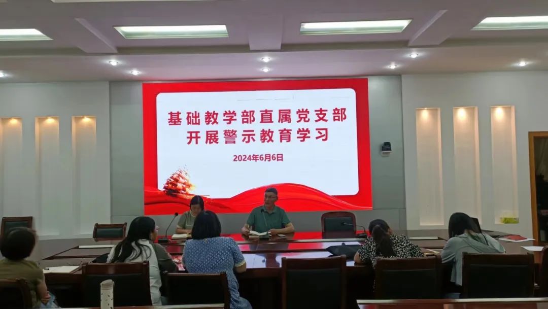 cb28498ad9d046f585d0271a40050a60.jpg cb28498ad9d046f585d0271a40050a60.jpg