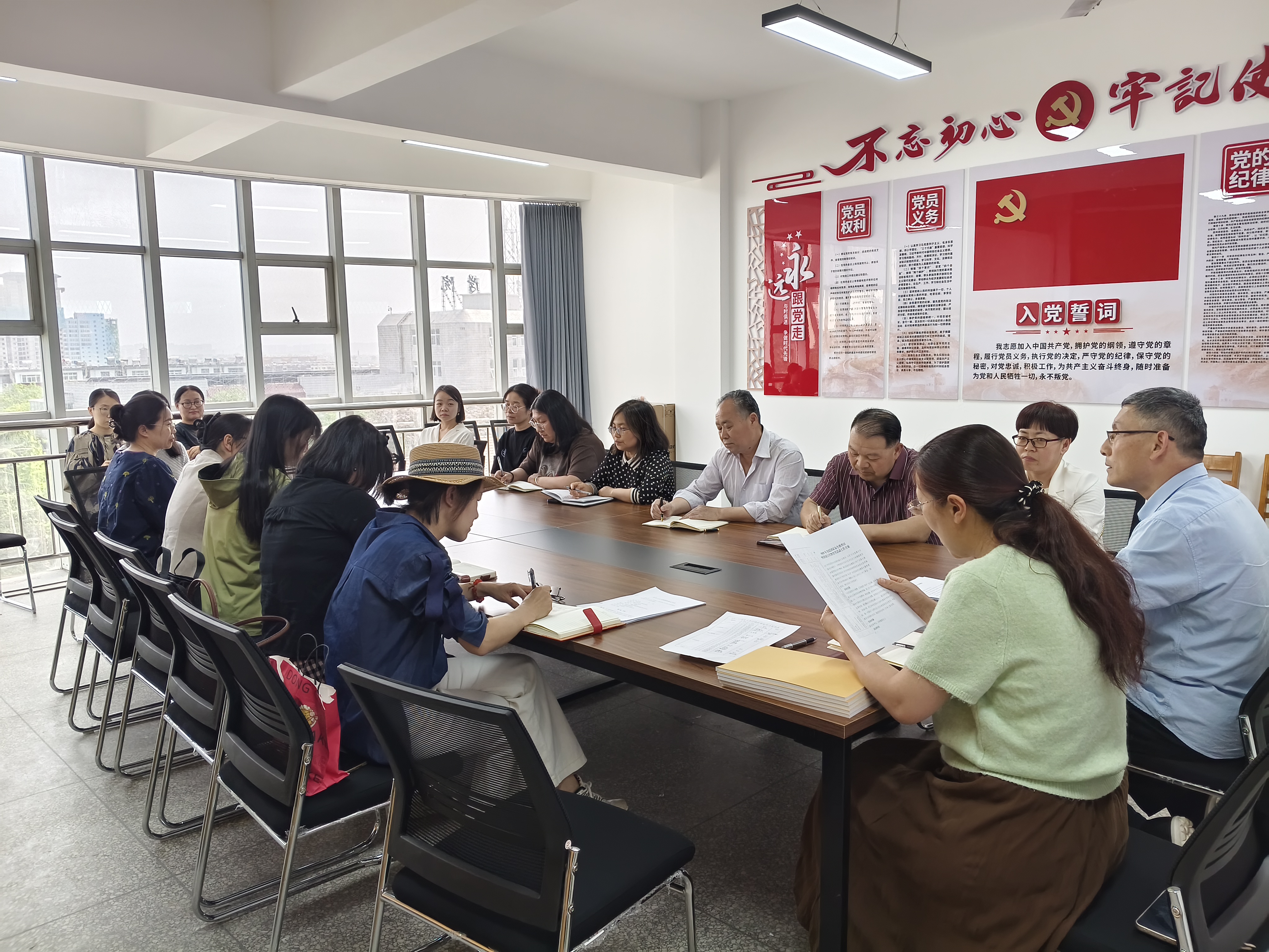 1a844f4cb8604b78870ff2763c1f62b1.jpg 1a844f4cb8604b78870ff2763c1f62b1.jpg