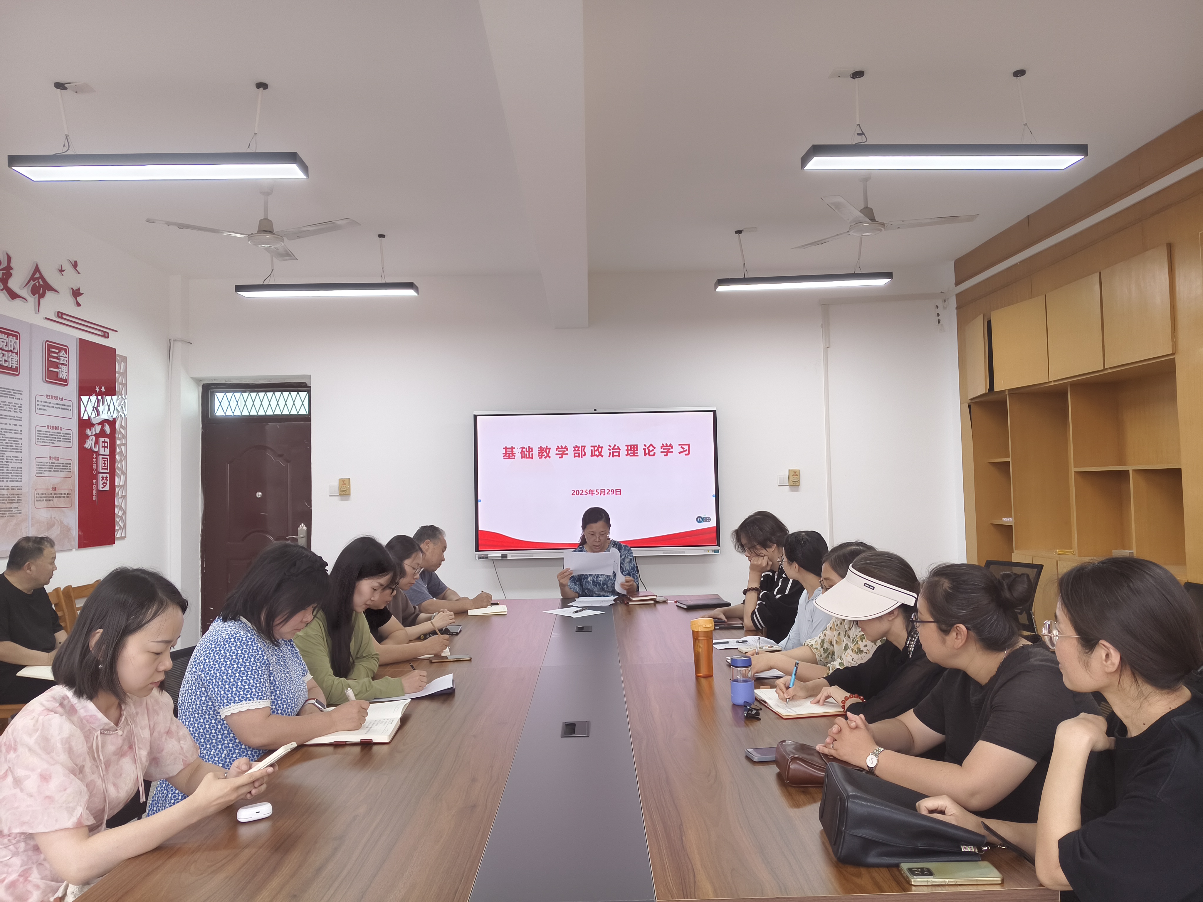 05277bfd6c8f457bacce7d8432075f39.jpg 05277bfd6c8f457bacce7d8432075f39.jpg