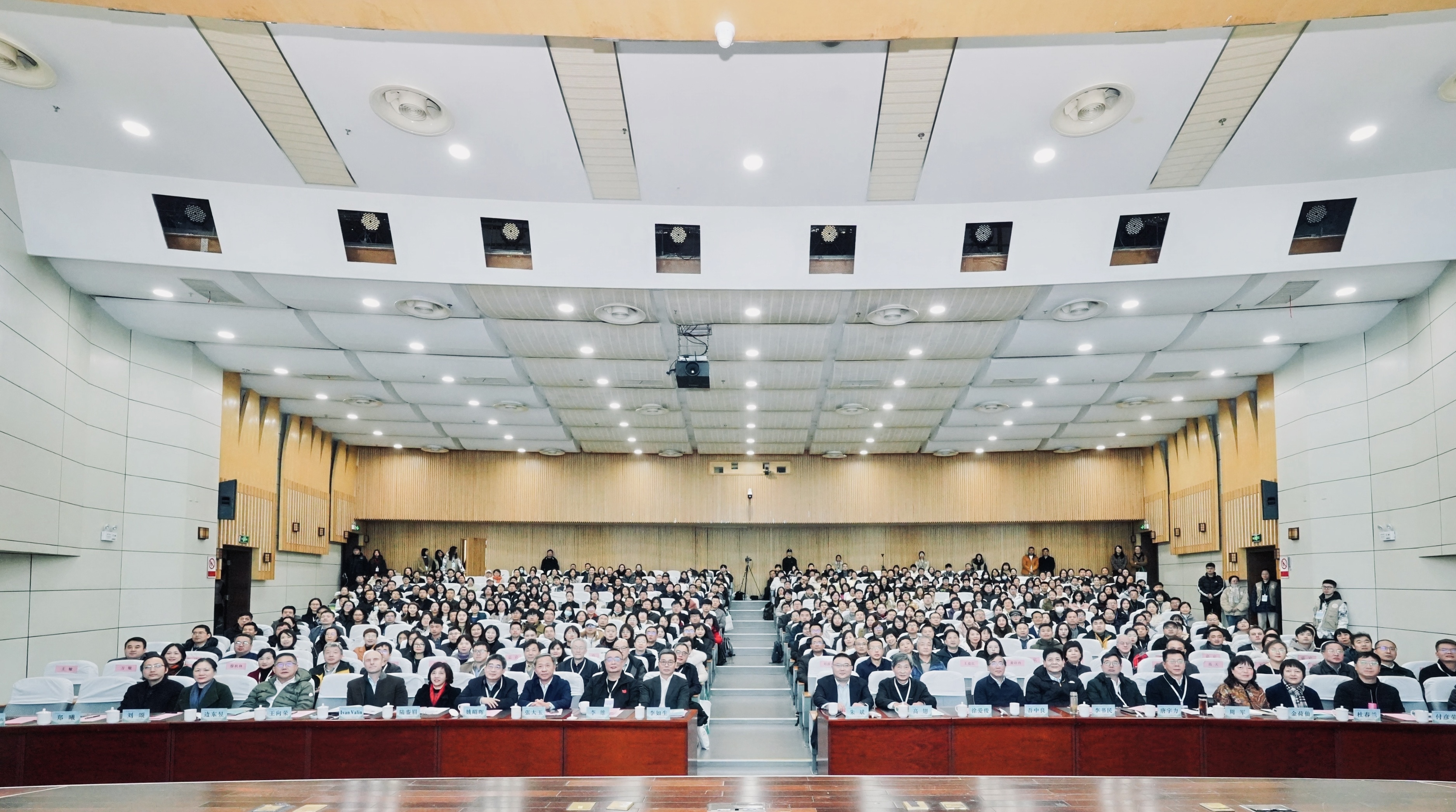 b6fe46ccb23049fe9469e51f4a08c8a4.jpg b6fe46ccb23049fe9469e51f4a08c8a4.jpg