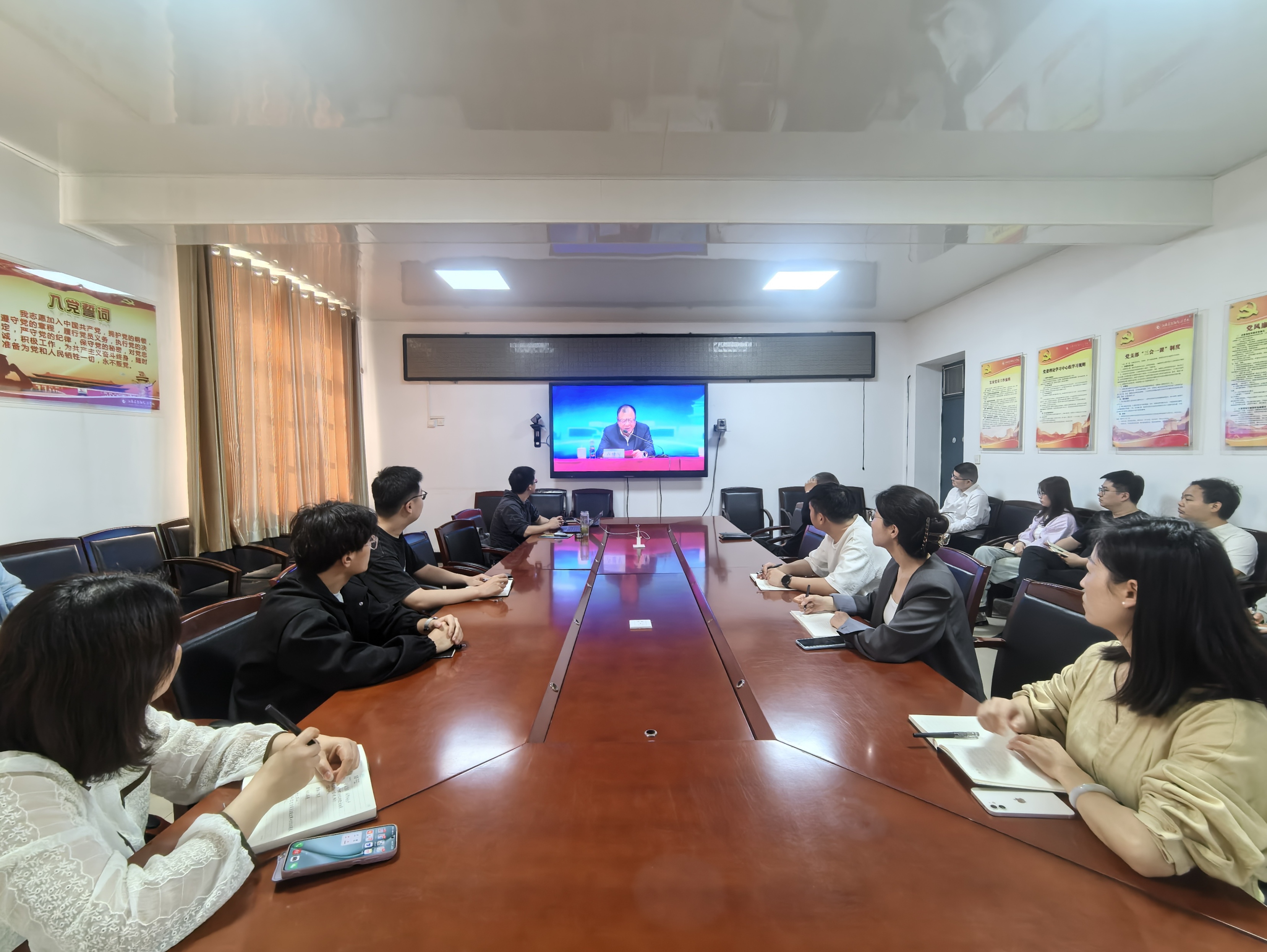 2b9289609d4a45a38df057de83b9faee.jpg 2b9289609d4a45a38df057de83b9faee.jpg