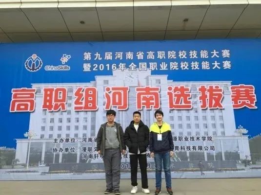 c44b0f446c65402abfef20d5d45828a4.jpg c44b0f446c65402abfef20d5d45828a4.jpg