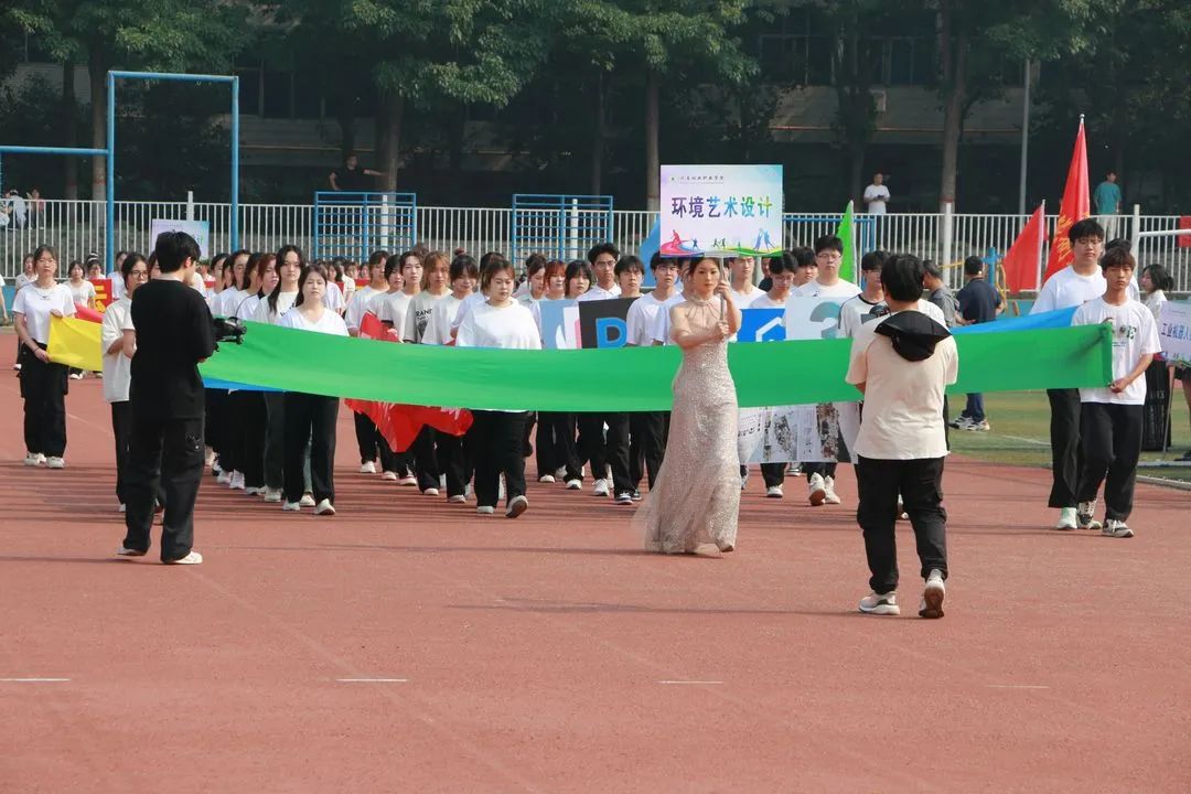 eab5a8694d804d8086a1537e3779033c.jpg eab5a8694d804d8086a1537e3779033c.jpg