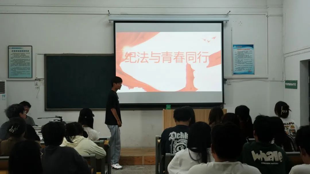 7c6315ebc79d40809519e8ac668a98df.jpg 7c6315ebc79d40809519e8ac668a98df.jpg