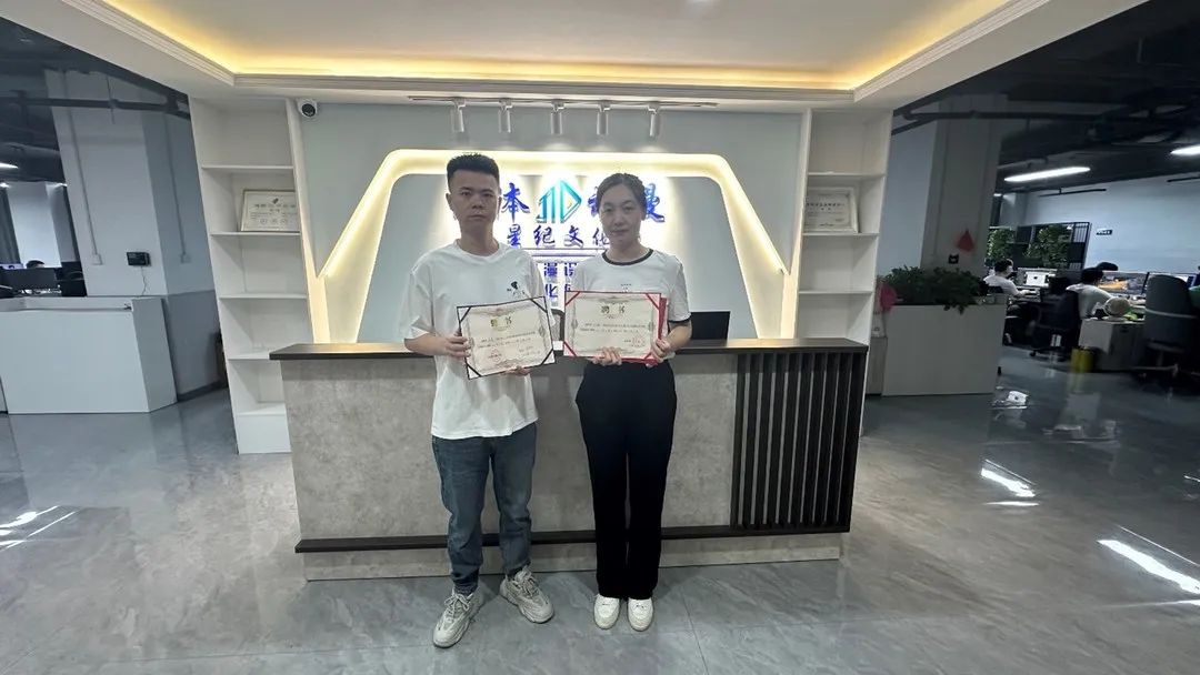 452e3a2cacb744eb9471a4934546b2fc.jpg 452e3a2cacb744eb9471a4934546b2fc.jpg