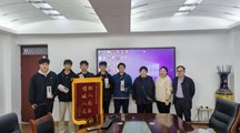 ​生态工程学院五名同学助人为乐 —暖心举动获市民点赞